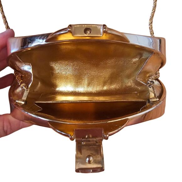 Vtg Rodo Gold Clutch Shoulder Bag with Crystal embellished closure Made in Italy - Picture 4 of 6